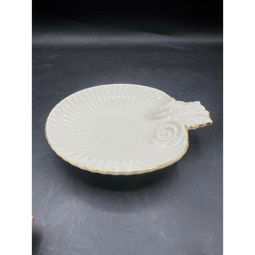 Lenox Aegean Shell Dish Ivory Porcelain Gold Trim Candy Ring Catchall Japan